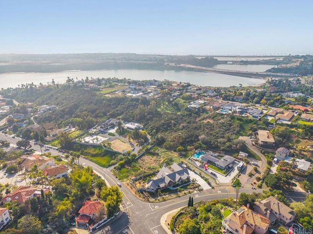 4269 Hillside Drive, Carlsbad, CA 92008