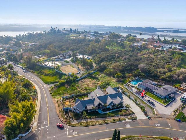 4269 Hillside Drive, Carlsbad, CA 92008