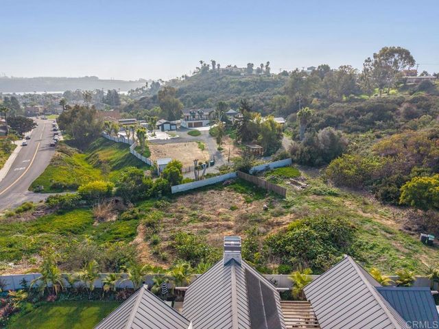4269 Hillside Drive, Carlsbad, CA 92008