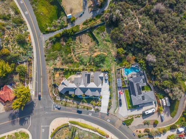 4269 Hillside Drive, Carlsbad, CA 92008