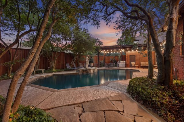 4823 Spyglass Drive, Dallas, TX 75287