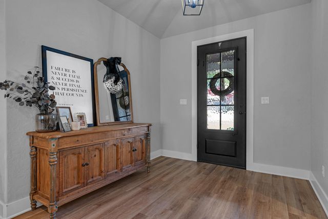 201 Saddle Brook Circle, Hallsville, TX 75650
