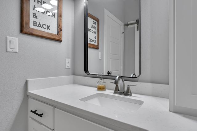 201 Saddle Brook Circle, Hallsville, TX 75650