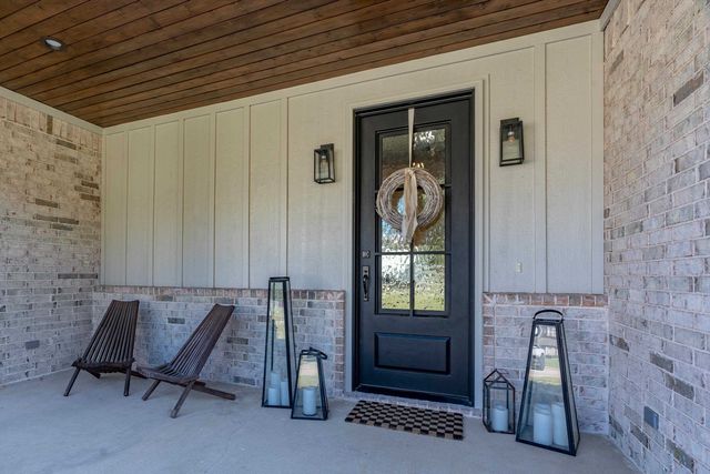 201 Saddle Brook Circle, Hallsville, TX 75650