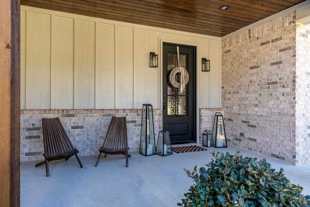 201 Saddle Brook Circle, Hallsville, TX 75650