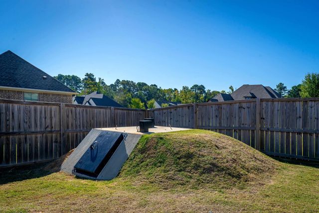 201 Saddle Brook Circle, Hallsville, TX 75650