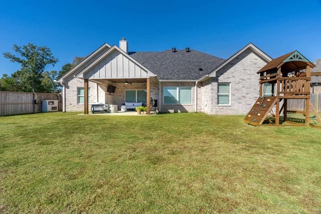 201 Saddle Brook Circle, Hallsville, TX 75650