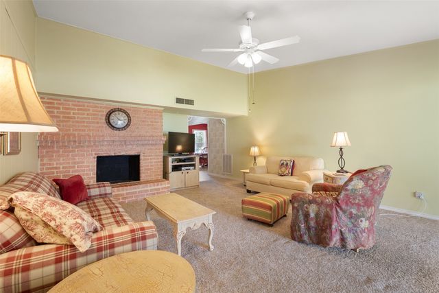 2825 Pinewood Drive, Garland, TX 75044