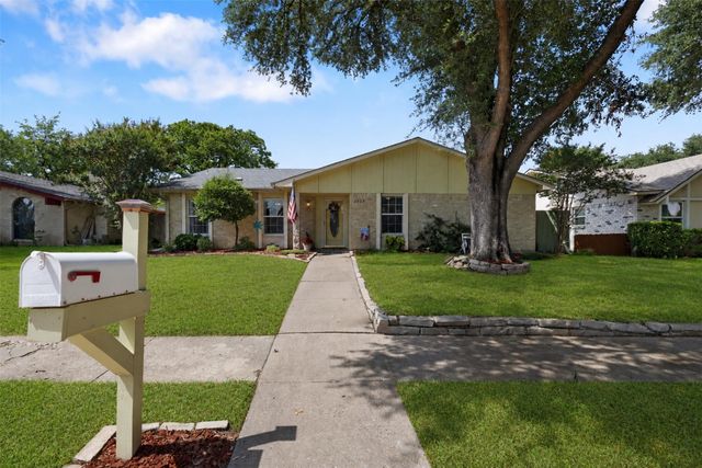 2825 Pinewood Drive, Garland, TX 75044