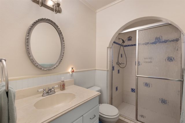 2825 Pinewood Drive, Garland, TX 75044