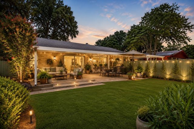 2825 Pinewood Drive, Garland, TX 75044