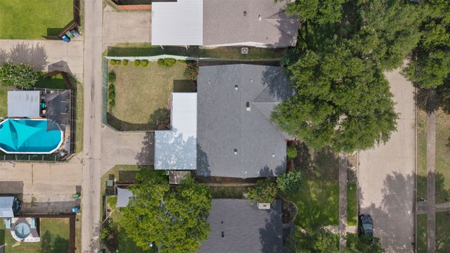 2825 Pinewood Drive, Garland, TX 75044