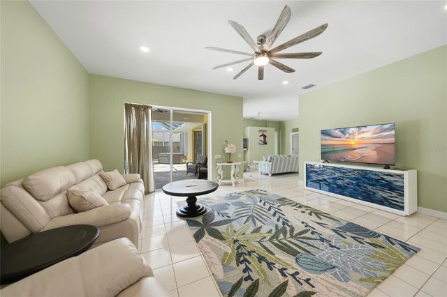 1064 HARBOUR WAY PLACE, Punta Gorda, FL 33983