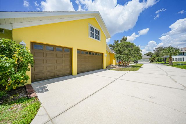 1064 HARBOUR WAY PLACE, Punta Gorda, FL 33983