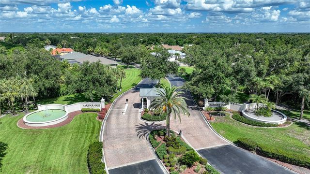 1064 HARBOUR WAY PLACE, Punta Gorda, FL 33983