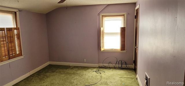 16200 Braile Street, Detroit, MI 48219