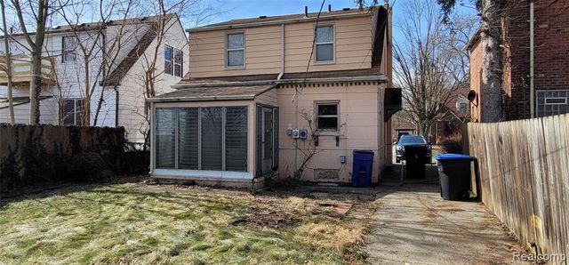 16200 Braile Street, Detroit, MI 48219