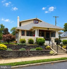19 W MAGNOLIA AVE, Hagerstown, MD 21742