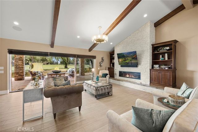 6001 Country View, Yorba Linda, CA 92886