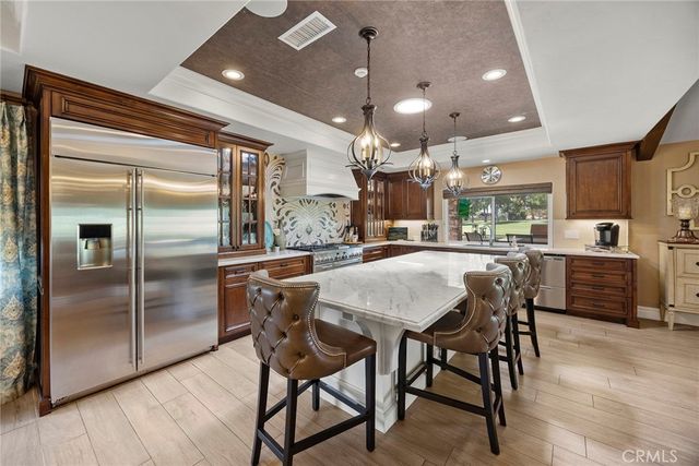 6001 Country View, Yorba Linda, CA 92886