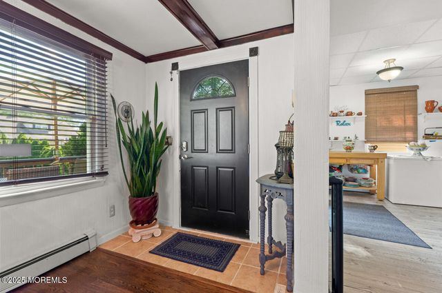 517 Laurel Avenue, West Allenhurst, NJ 07711