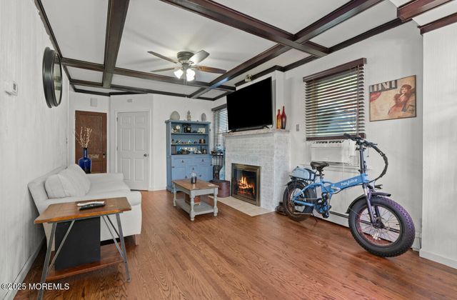 517 Laurel Avenue, West Allenhurst, NJ 07711