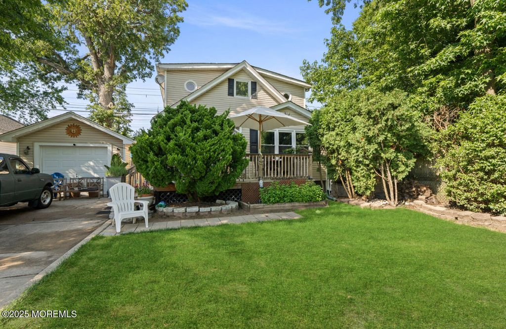 517 Laurel Avenue, West Allenhurst, NJ 07711
