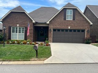 2319 Torrey Pines Drive, Maryville, TN 37801