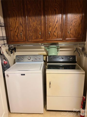 605 8th Avenue SW D5, Conover, NC 28613