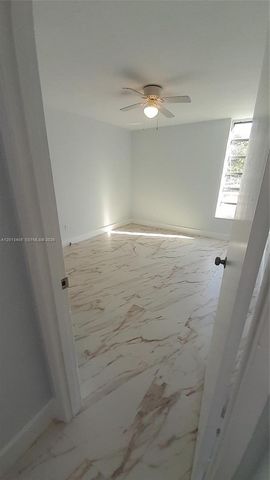 310 Fontainebleau Boulevard 203, Miami, FL 33172