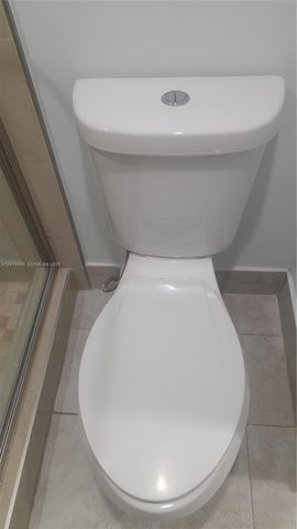 310 Fontainebleau Boulevard 203, Miami, FL 33172