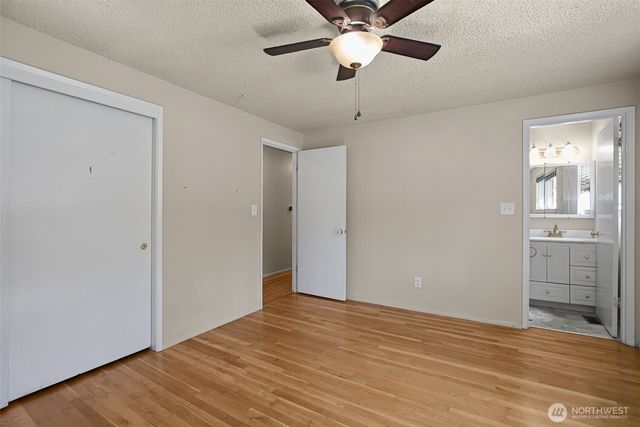 3527 S 262nd Street, Kent, WA 98032