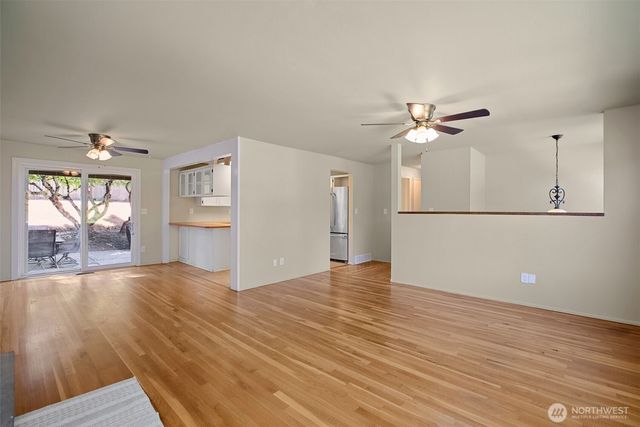 3527 S 262nd Street, Kent, WA 98032