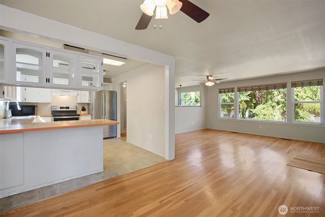 3527 S 262nd Street, Kent, WA 98032