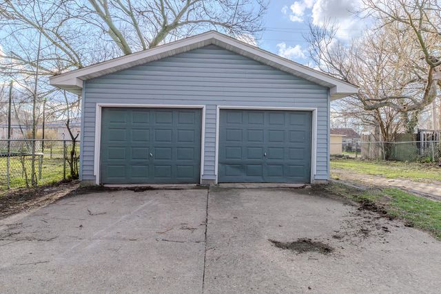 2812 Dekalb Street, Lake Station, IN 46405