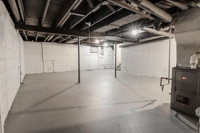 2812 Dekalb Street, Lake Station, IN 46405