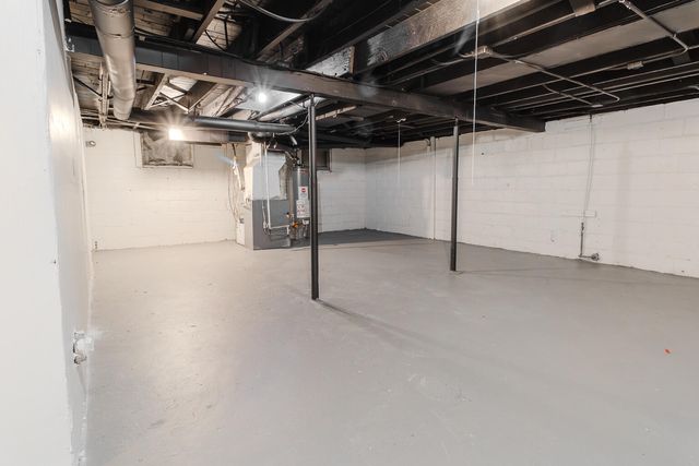 2812 Dekalb Street, Lake Station, IN 46405