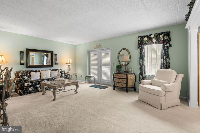 10100 CENTENNIAL STA, Warminster, PA 18974