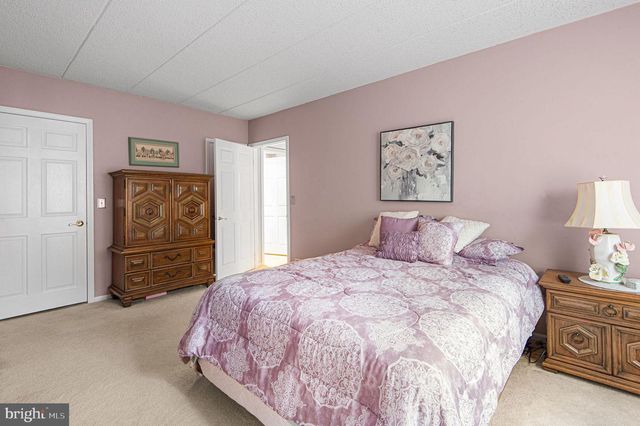 10100 CENTENNIAL STA, Warminster, PA 18974