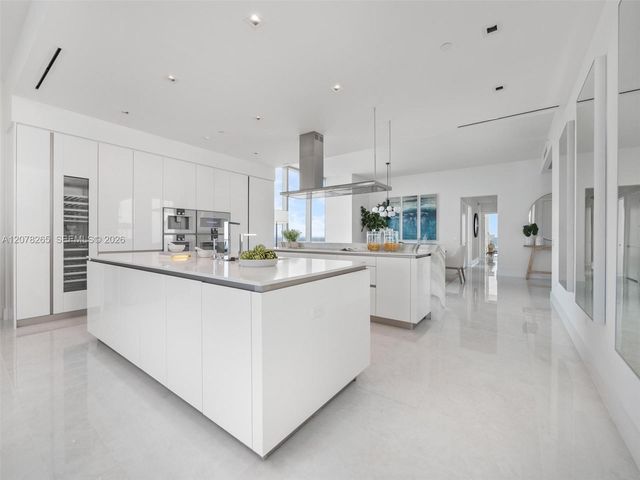 18501 Collins Avenue 4304, Sunny Isles Beach, FL 33160