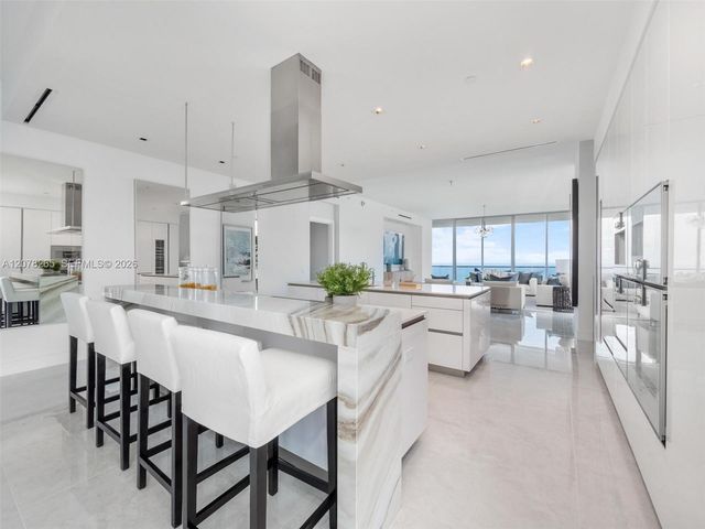 18501 Collins Avenue 4304, Sunny Isles Beach, FL 33160