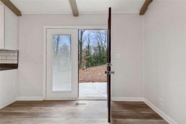 1573 Deerwood Lane, Acworth, GA 30102