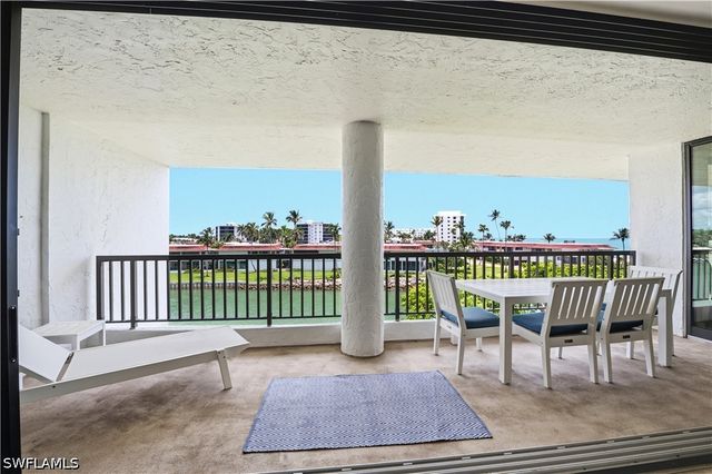 2316 Gulf Shore BLVD N 411, Naples, FL 34103