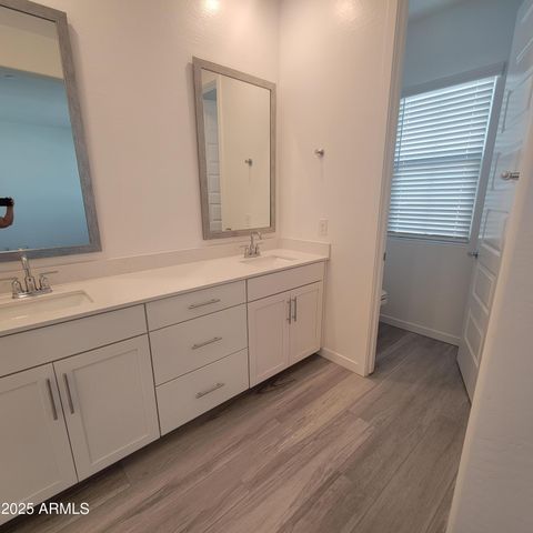 4077 S SABRINA Drive 30, Chandler, AZ 85248