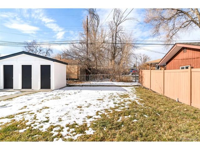 6225 S Sterne Pkwy, Littleton, CO 80120