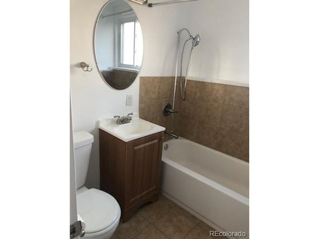 6225 S Sterne Pkwy, Littleton, CO 80120