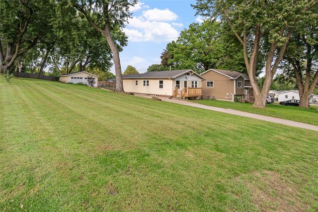 3316 E Shawnee Avenue, Des Moines, IA 50317