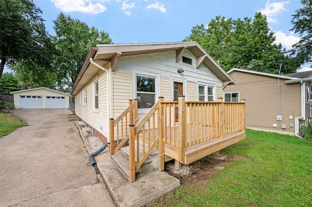 3316 E Shawnee Avenue, Des Moines, IA 50317
