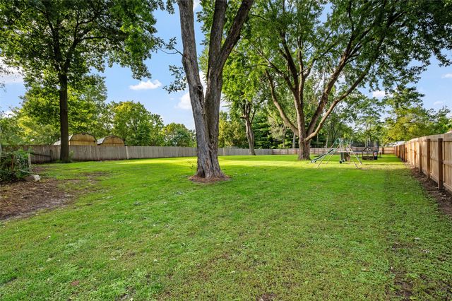 3316 E Shawnee Avenue, Des Moines, IA 50317