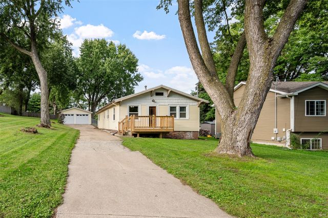 3316 E Shawnee Avenue, Des Moines, IA 50317
